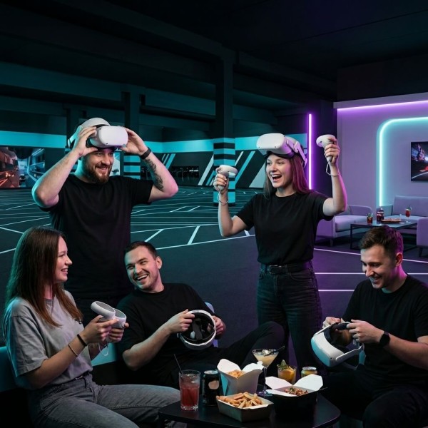 Ночной VR в VRPOINT: вся арена в вашем распоряжении!